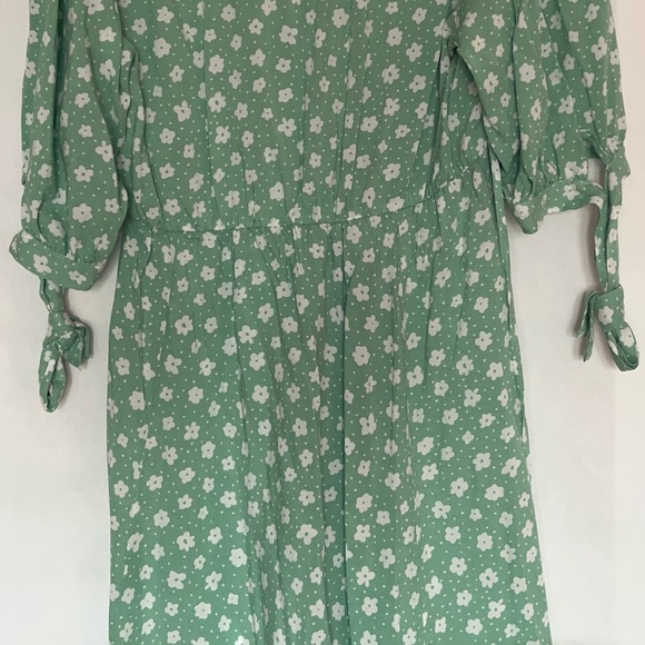 Girls Green Floral Summer Dress - Picture 5 of 8